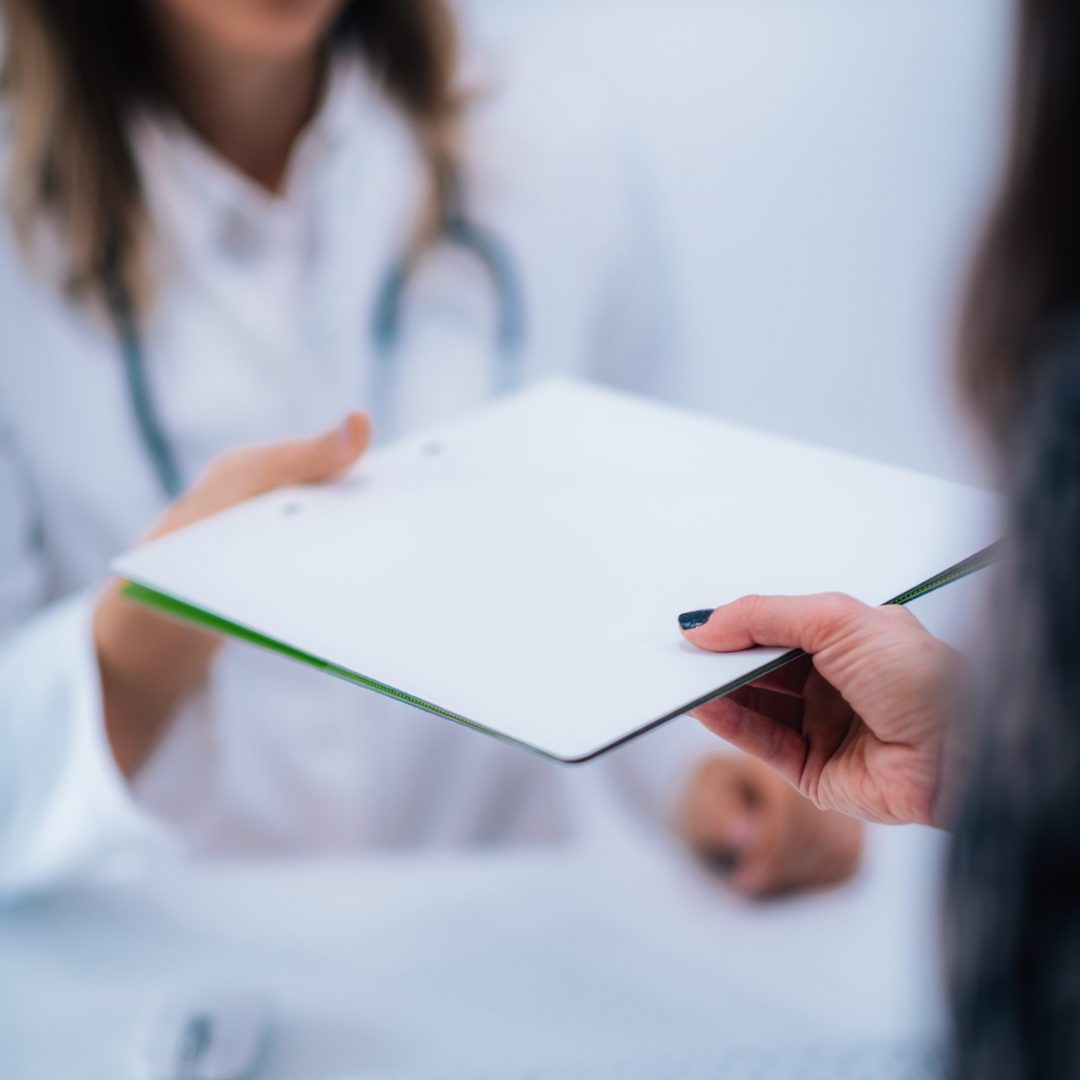 signing-healthcare-medical-data-form